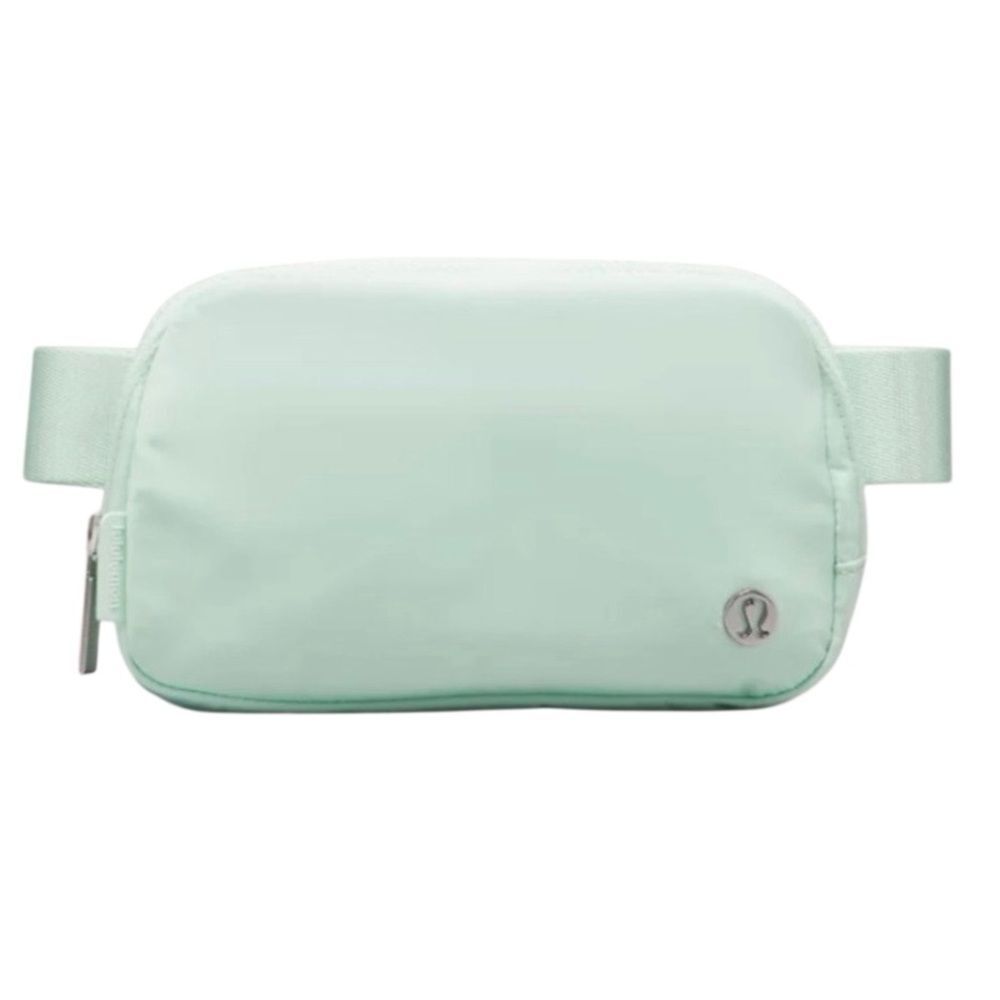 Lululemon Everywhere Belt Bag 1L Mint Moment